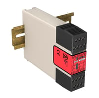 Banner Engineering E-Stop and Guard Monitoring Safety Relay